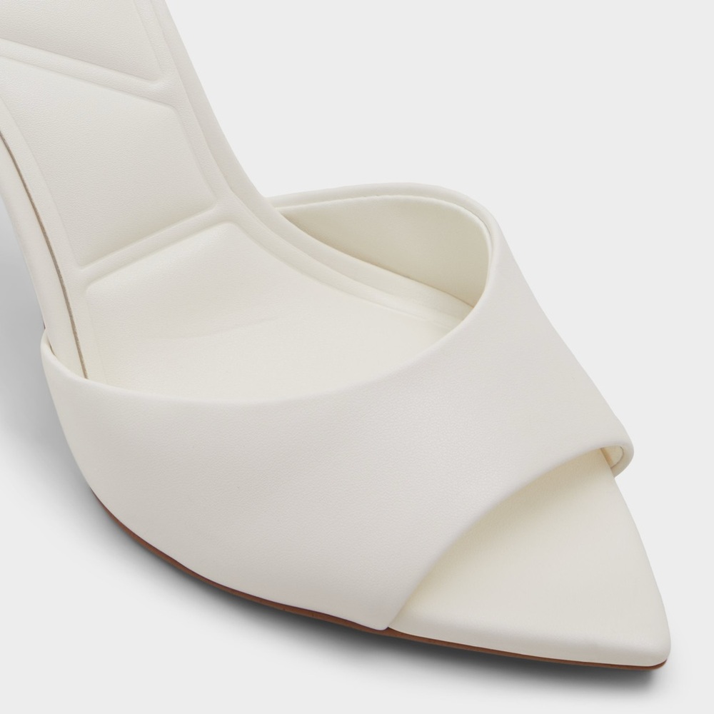 Size 11 Women's Heels White BNWOT